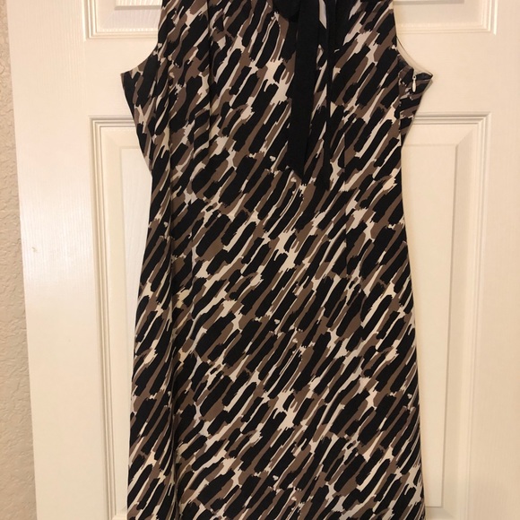 Ann Taylor 100% Silk Black Brown Pattern Sleveless Dress - Picture 2 of 9